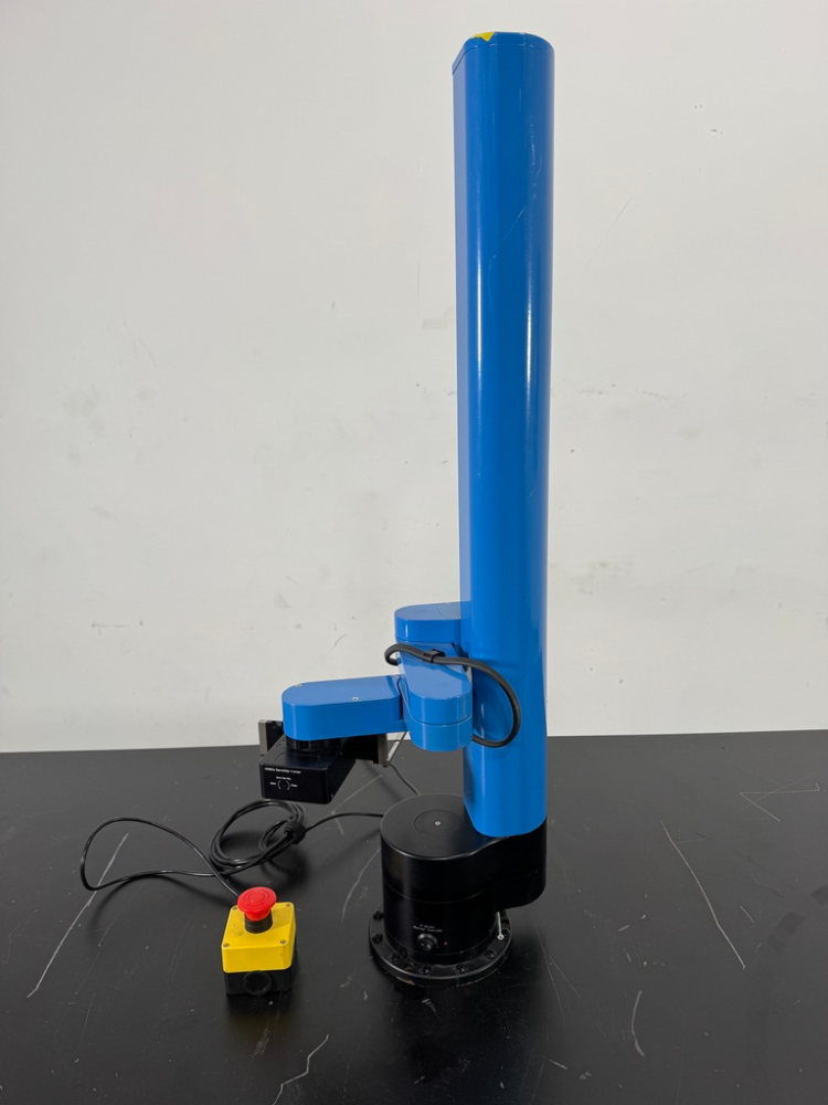 Image of Peak Robotics KiNEDx Robot Arm